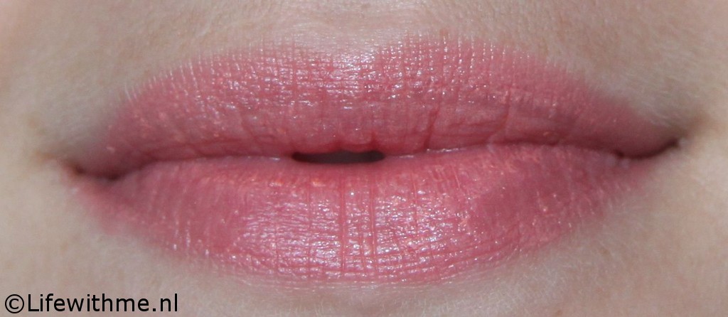 Revlon balm stain swatch lippen