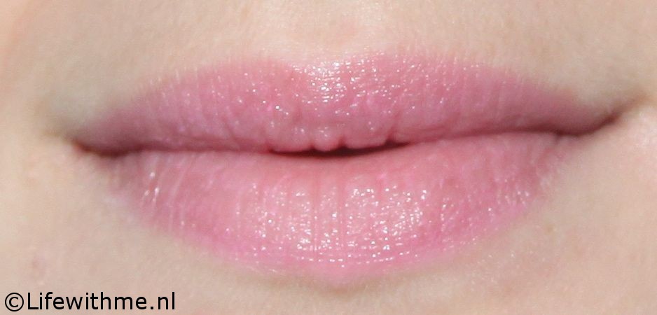 Maybelline baby punch lip swatch