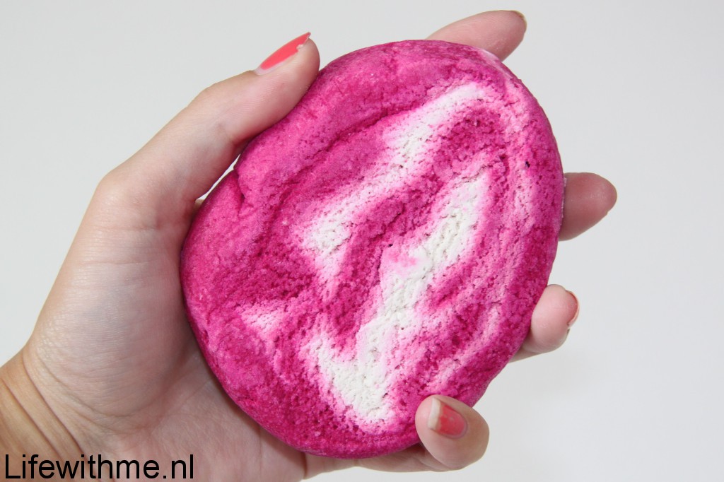 The comforter bubble bar review